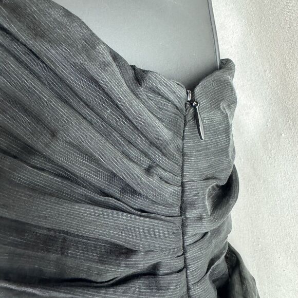 Elliatt Merriment Black White Rosette One Shoulder Pleated Mini Dress Sz Small - Picture 4 of 9